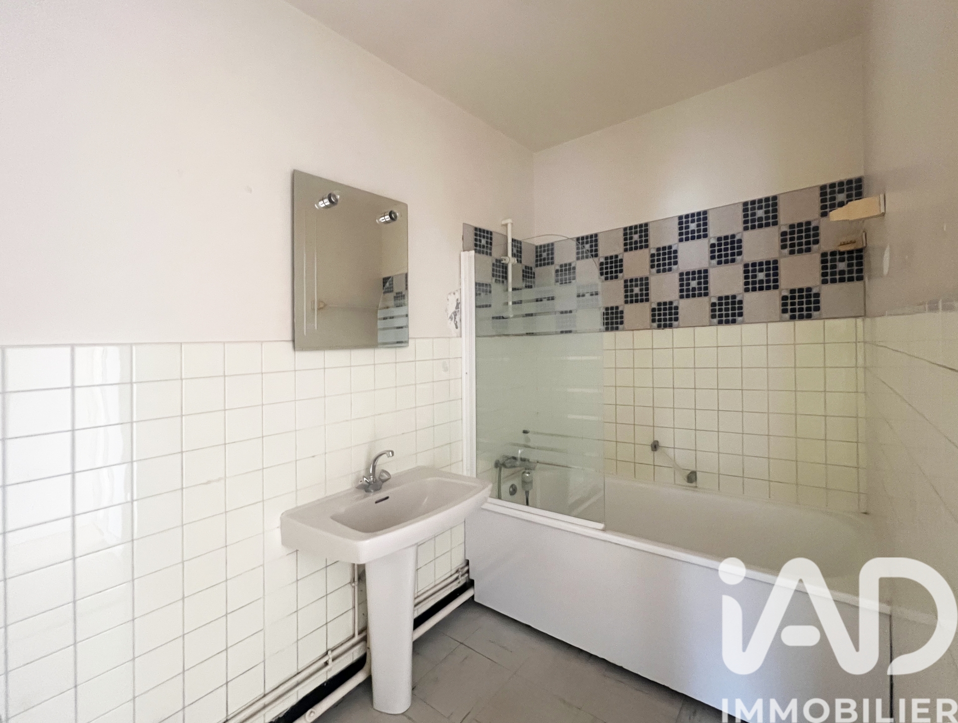 Vente appartement à Puteaux (92800) : appartement 3 pièces 77 m² - 1962842 — 13