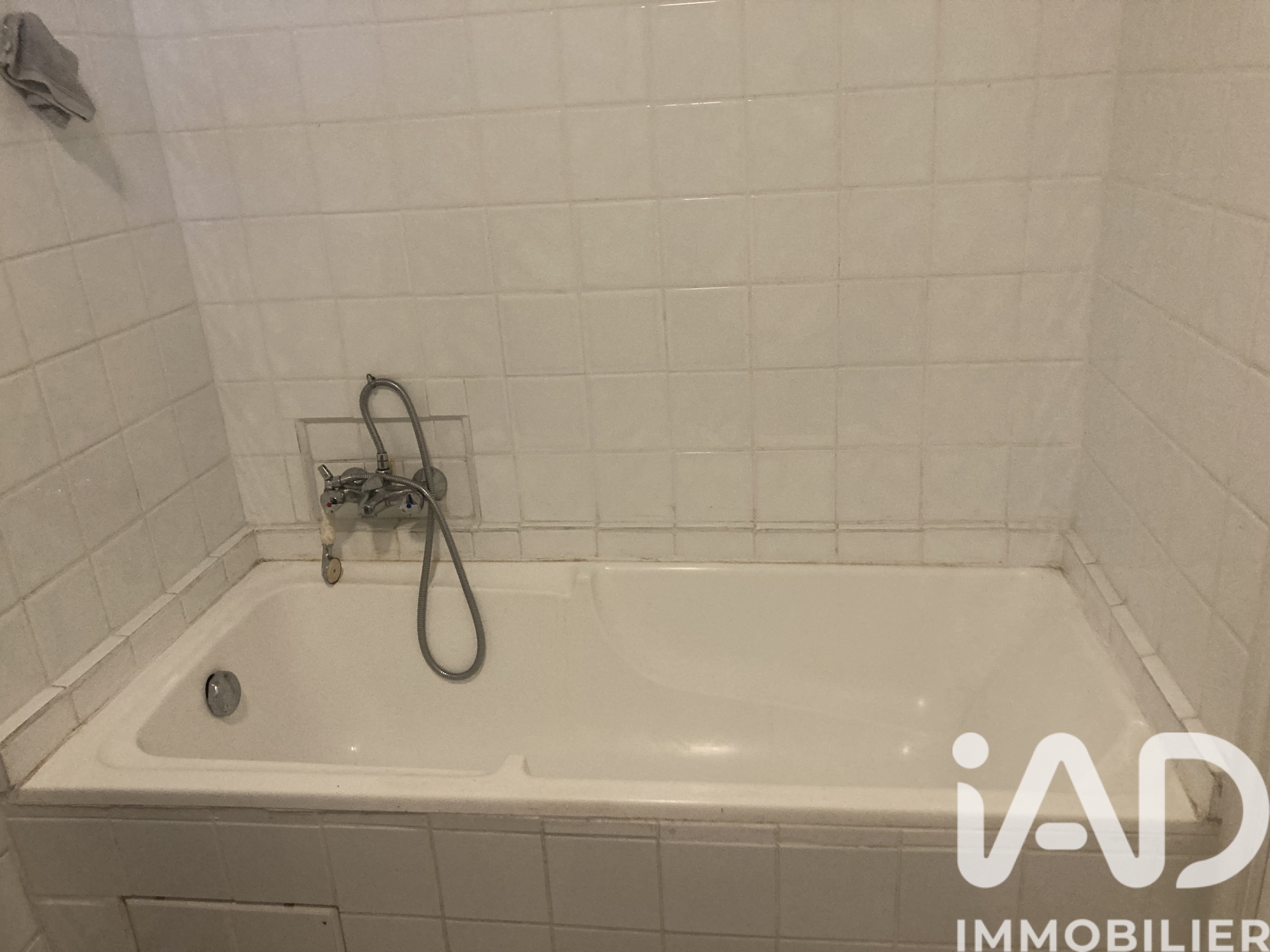 Vente maison à Madiran (65700) : maison de village 4 pièces 114 m² — 17