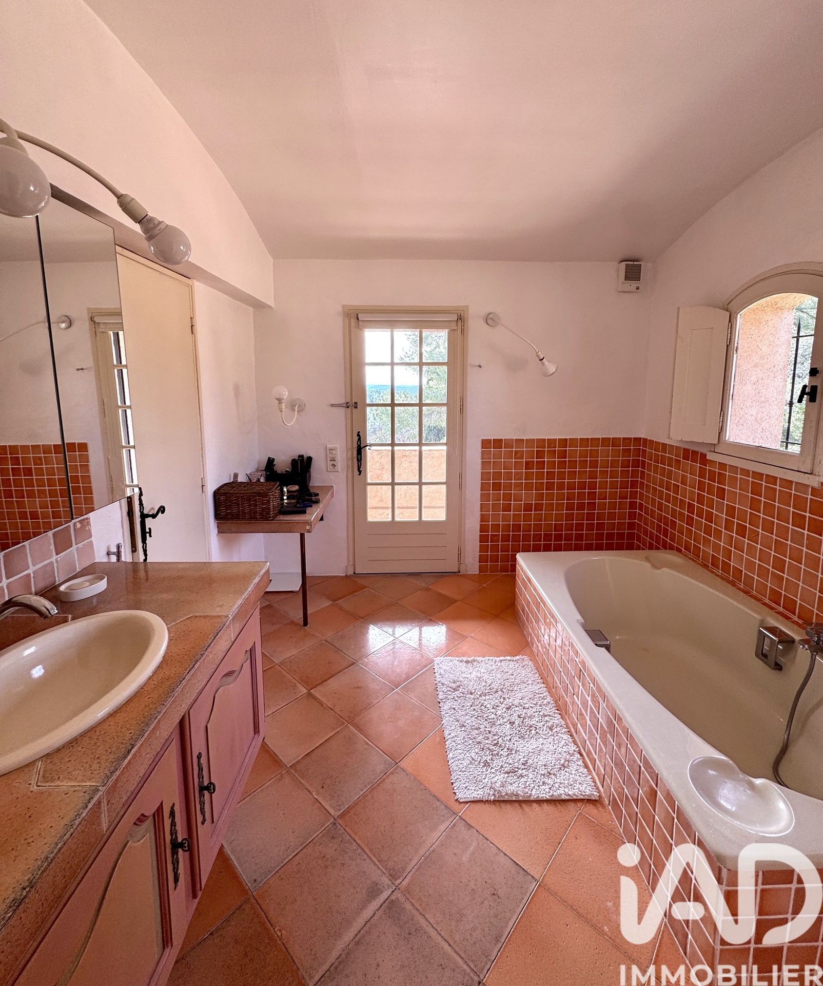 Vente maison à Flayosc (83780) : demeure 5 pièces 290 m² — 24