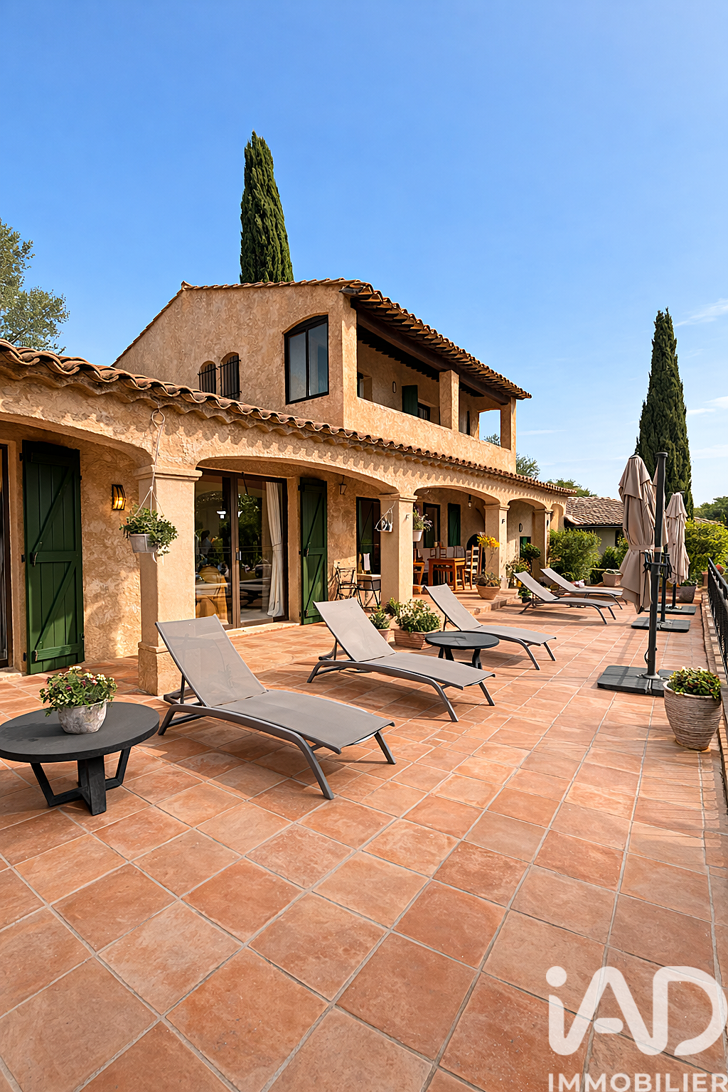 Vente maison à Flayosc (83780) : demeure 5 pièces 290 m² — 6