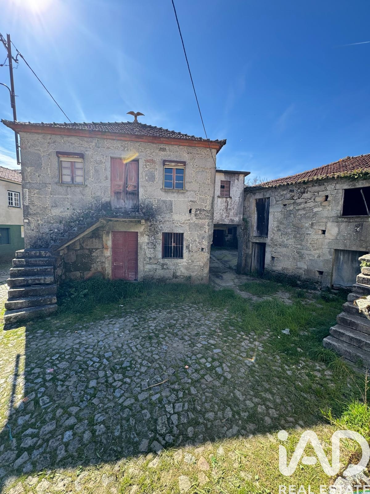 Moradia T4 à venda em Oliveira de Frades, Souto de Lafões e Sejães, Oliveira de Frades — foto 2