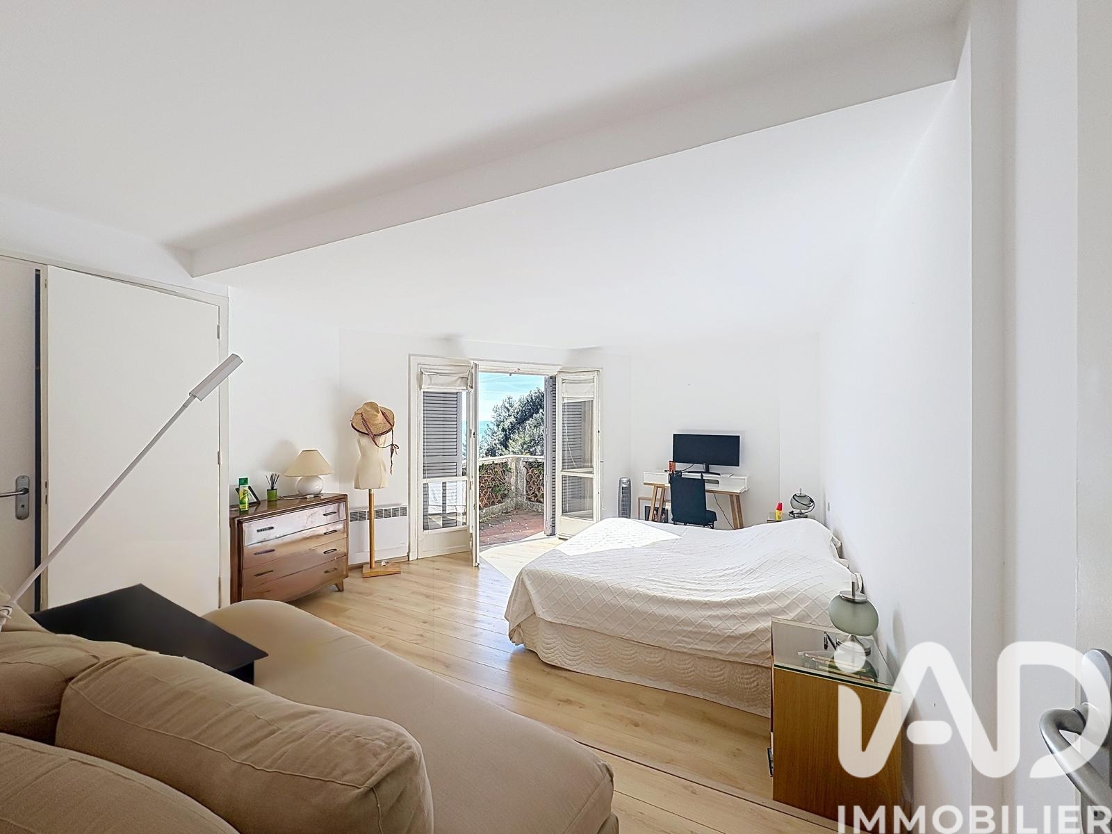 Vente maison à Roquebrune-Cap-Martin (06190) : maison traditionnelle 5 pièces 214 m² - 1922398 — 9