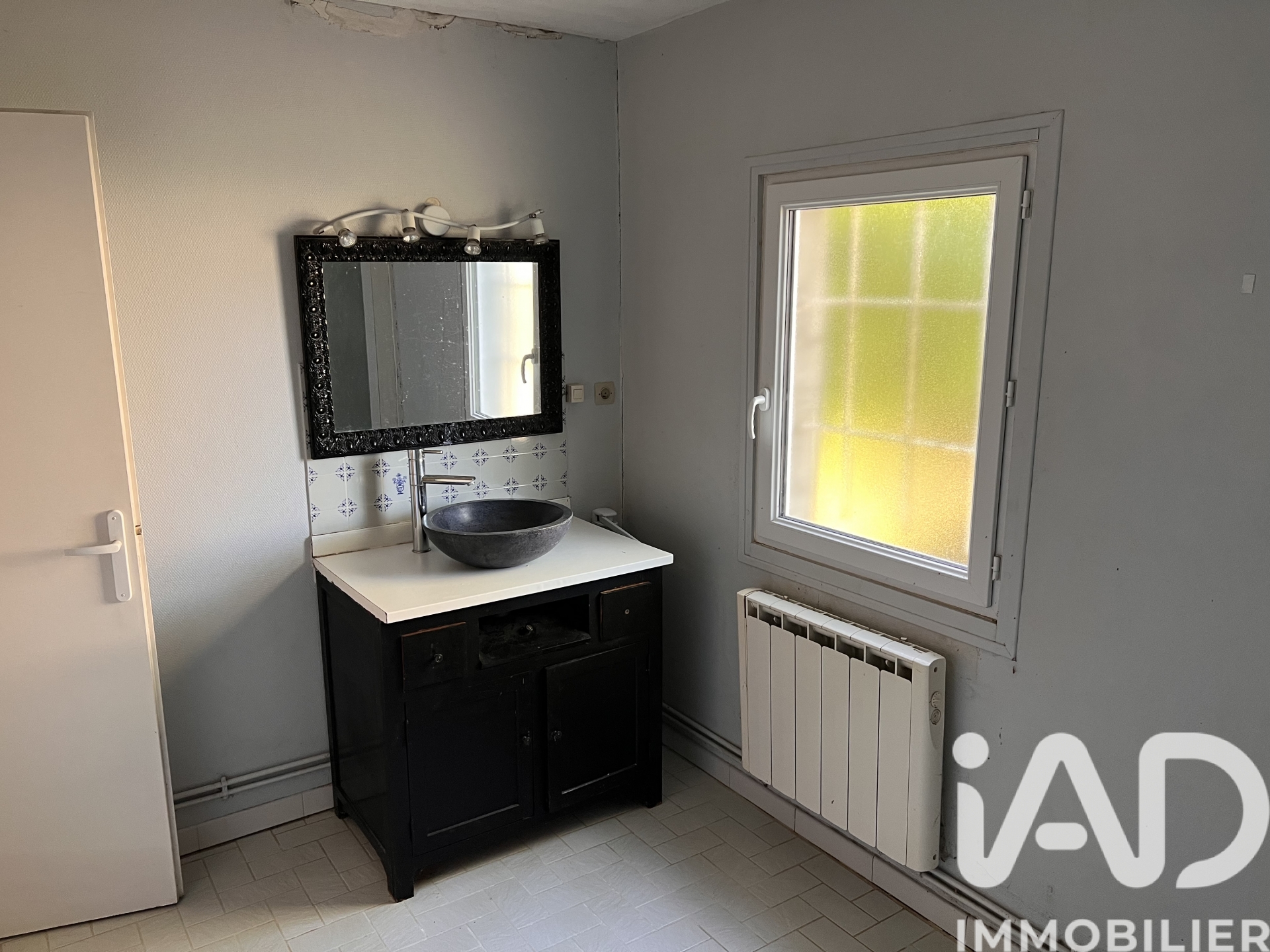 Vente maison à Voulême (86400) : maison de village 3 pièces 78 m² — 15