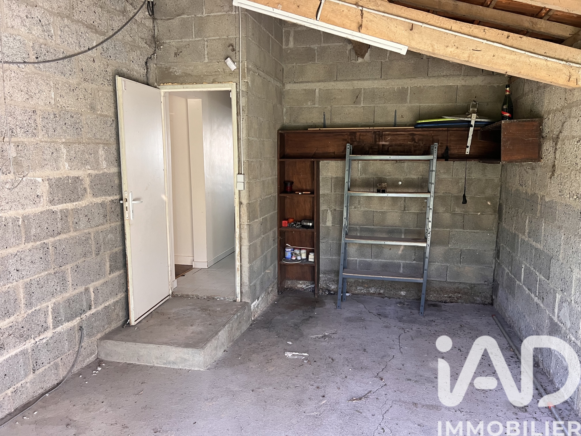 Vente maison à Voulême (86400) : maison de village 3 pièces 78 m² — 17