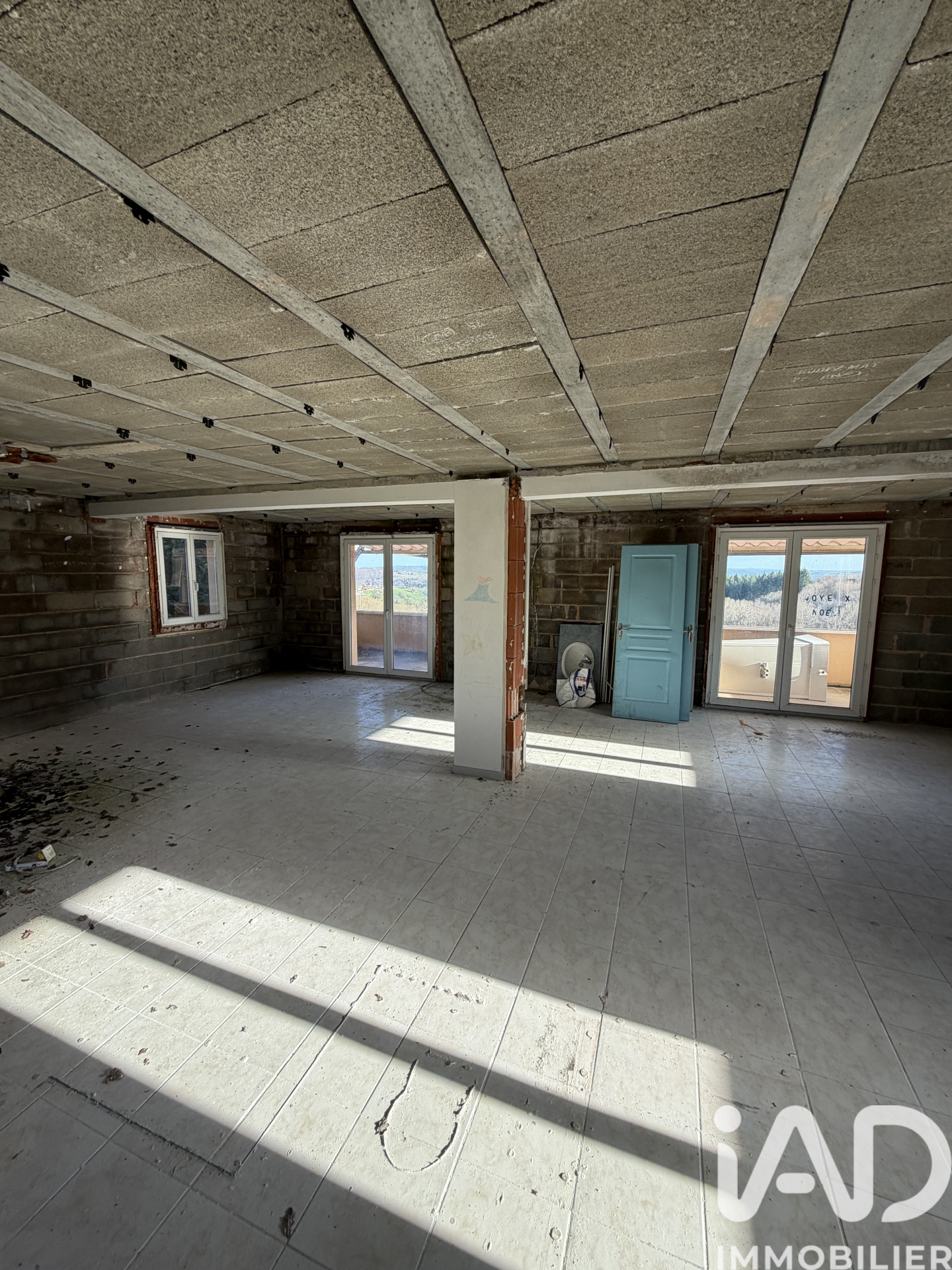 Vente maison à Figeac (46100) : maison traditionnelle 2 pièces 163 m² — 11