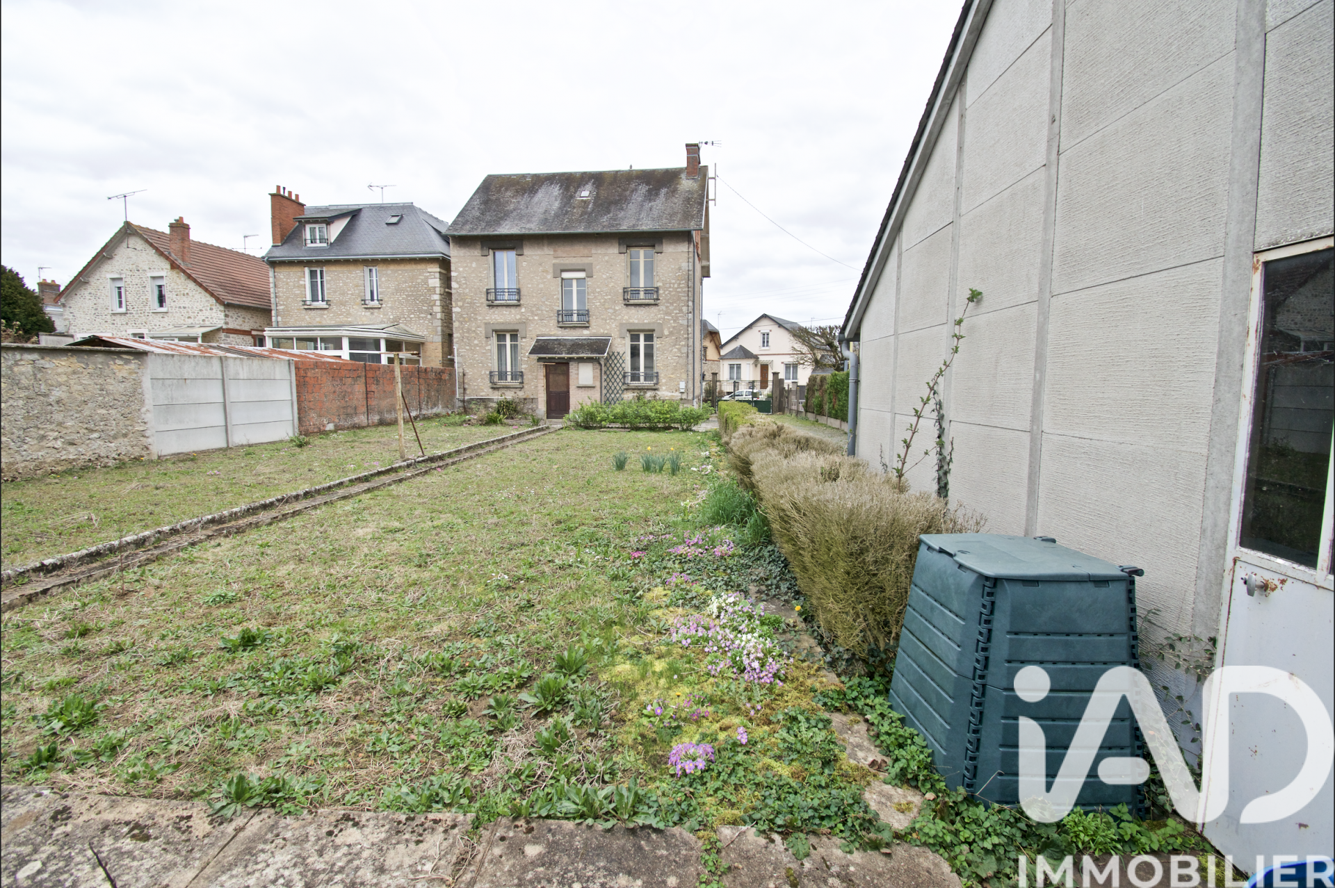 Vente maison à Pithiviers (45300) : maison 5 pièces 114 m² — 26