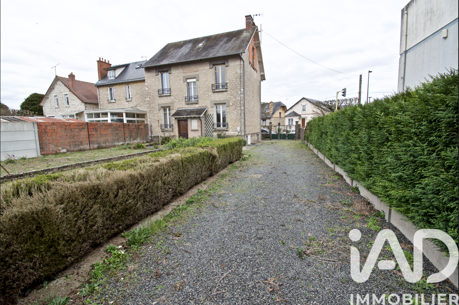 Vente maison à Pithiviers (45300) : maison 5 pièces 114 m² — 27