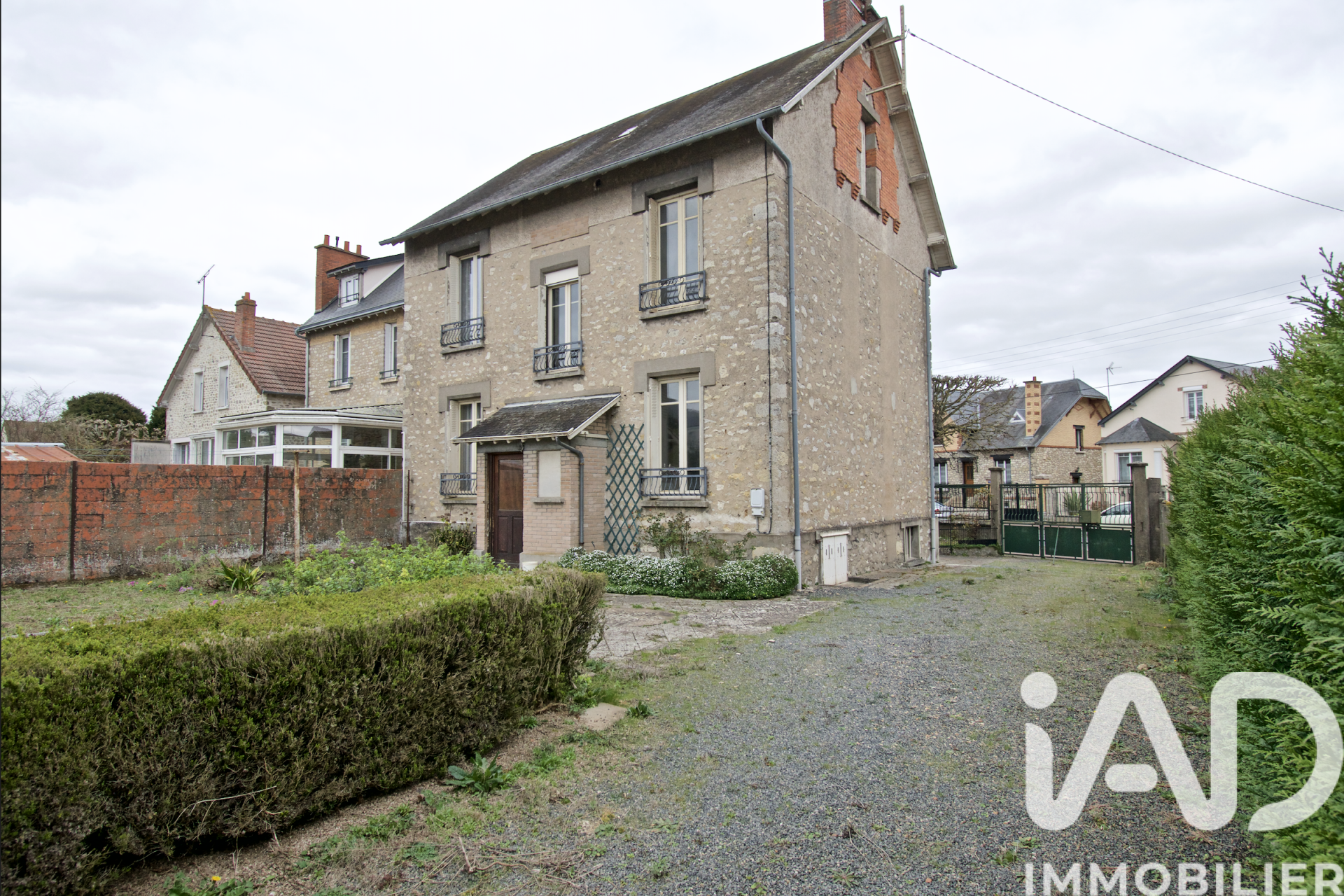 Vente maison à Pithiviers (45300) : maison 5 pièces 114 m² — 28