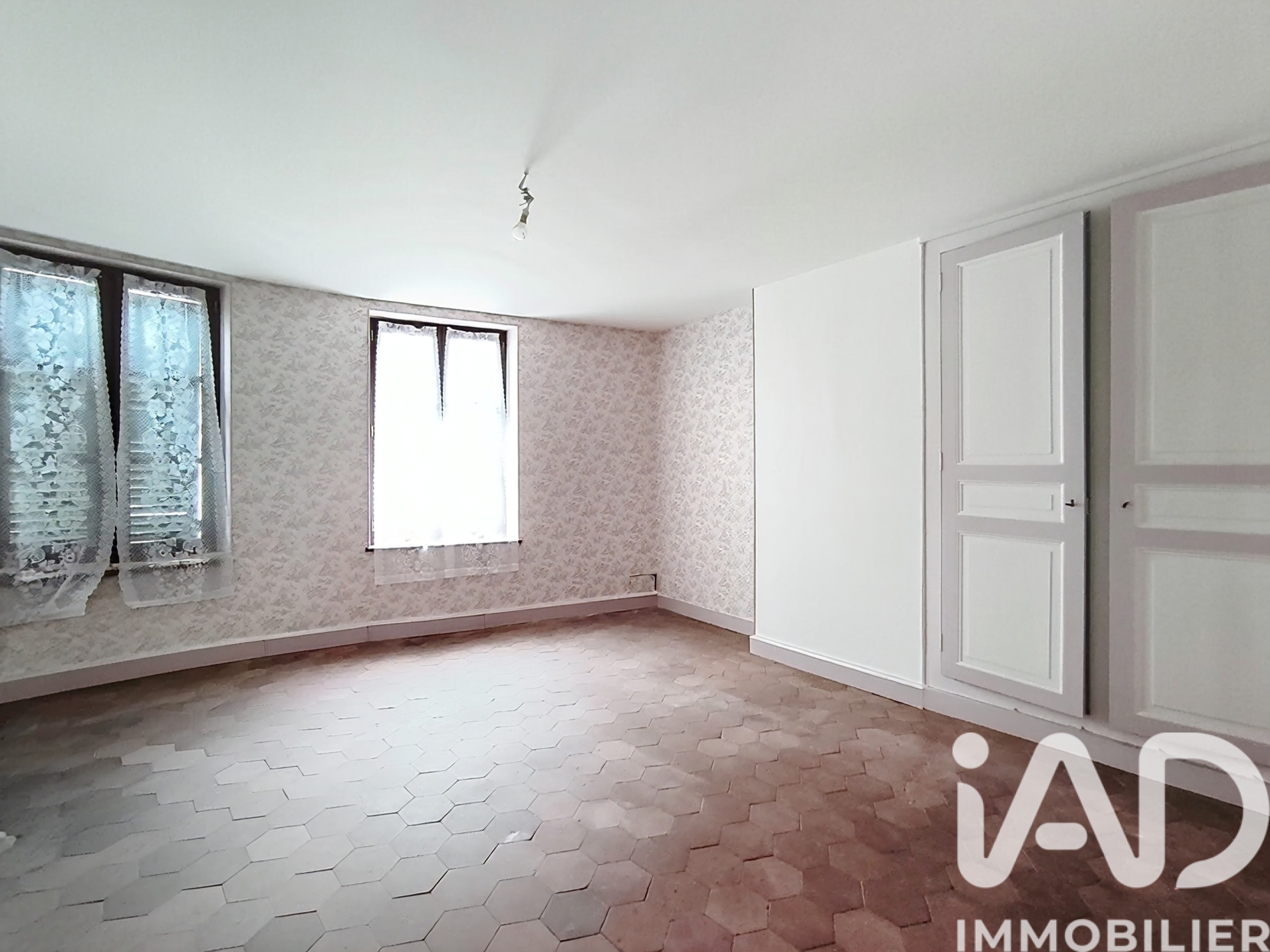 Vente maison à Senonches (28250) : maison de ville 5 pièces 102 m² — 8