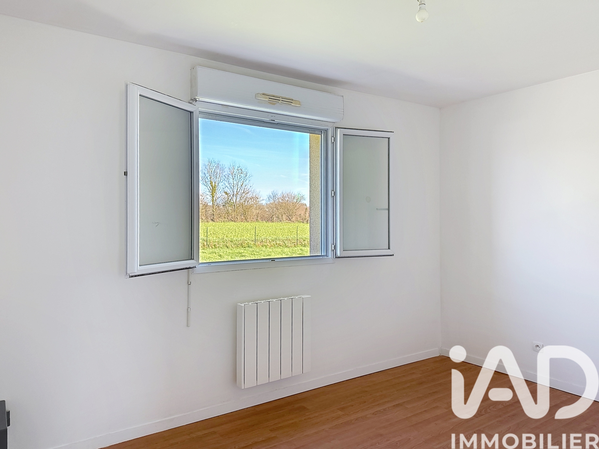 Vente maison à Bourgvallées (50750) : pavillon 6 pièces 123 m² - 2105045 — 6