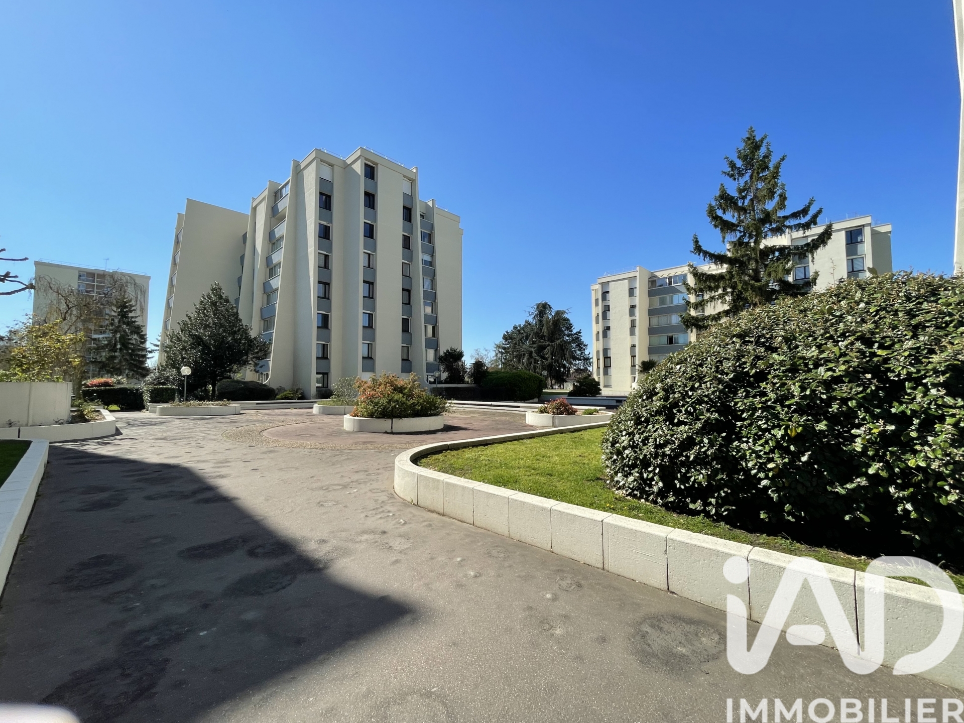 Vente appartement à Taverny (95150) : appartement 5 pièces 95 m² - 1963937 — 13