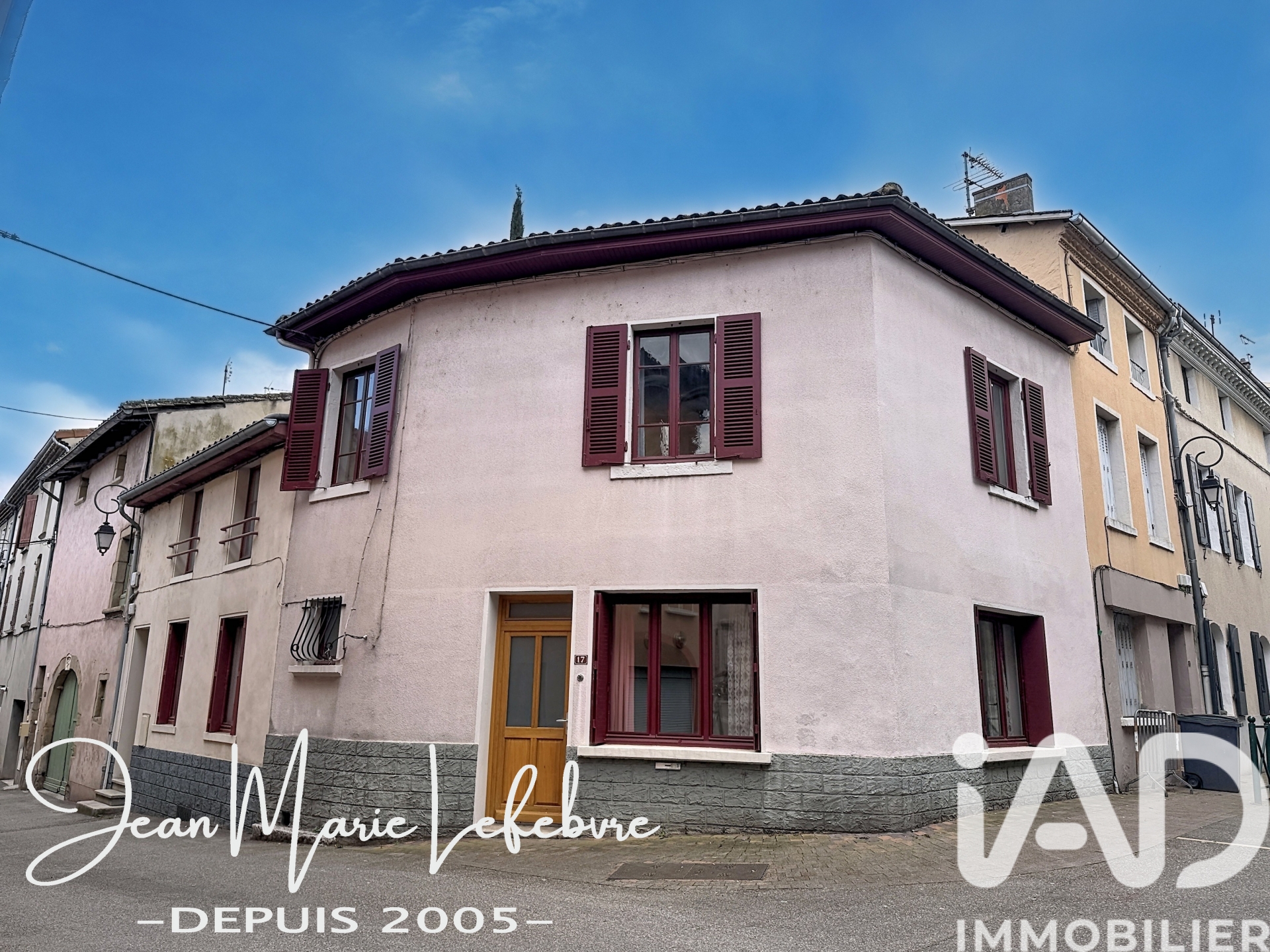Vente maison à Condrieu (69420) : maison de village 7 pièces 97 m² — 2