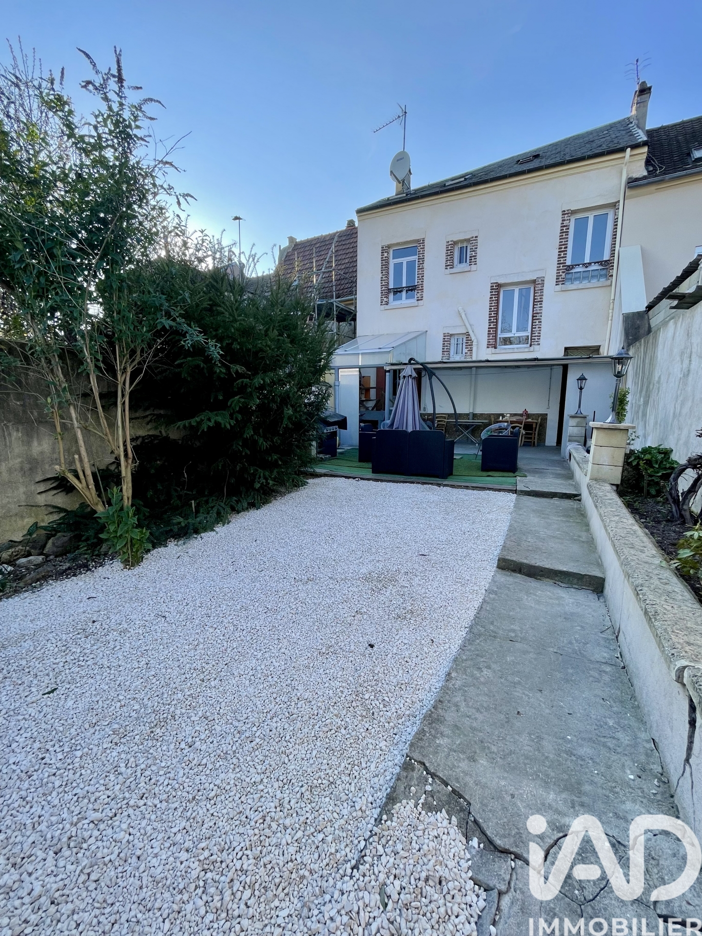 Vente maison à Le Thillay (95500) : maison de ville 7 pièces 144 m² — 25
