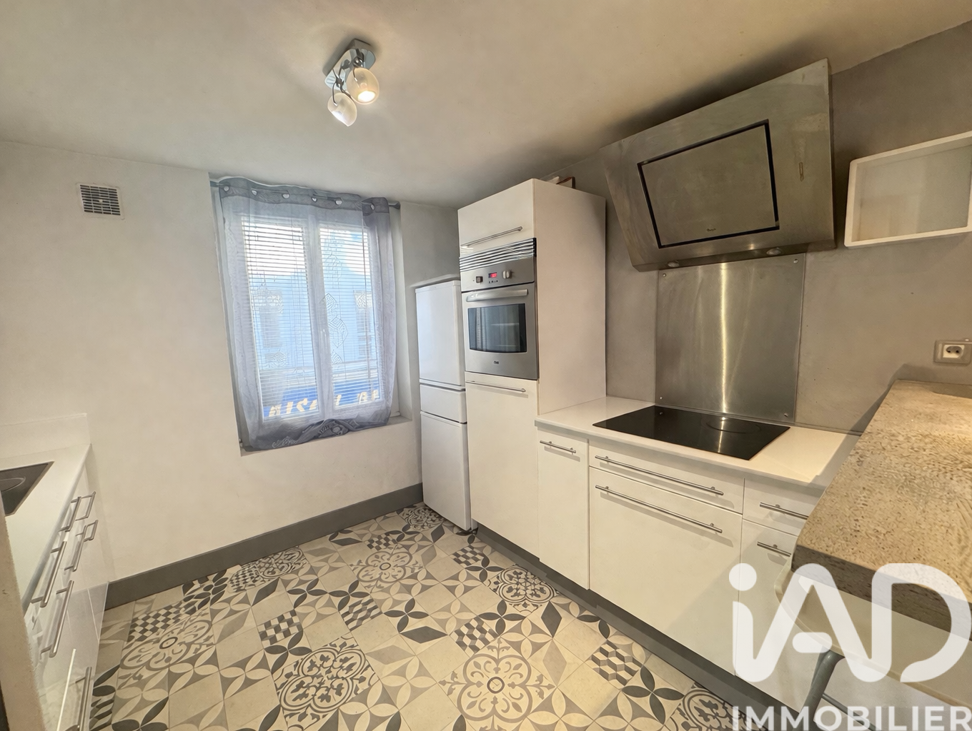 Vente appartement à Montmorency (95160) : appartement 2 pièces 51 m² - 1977001 — 8