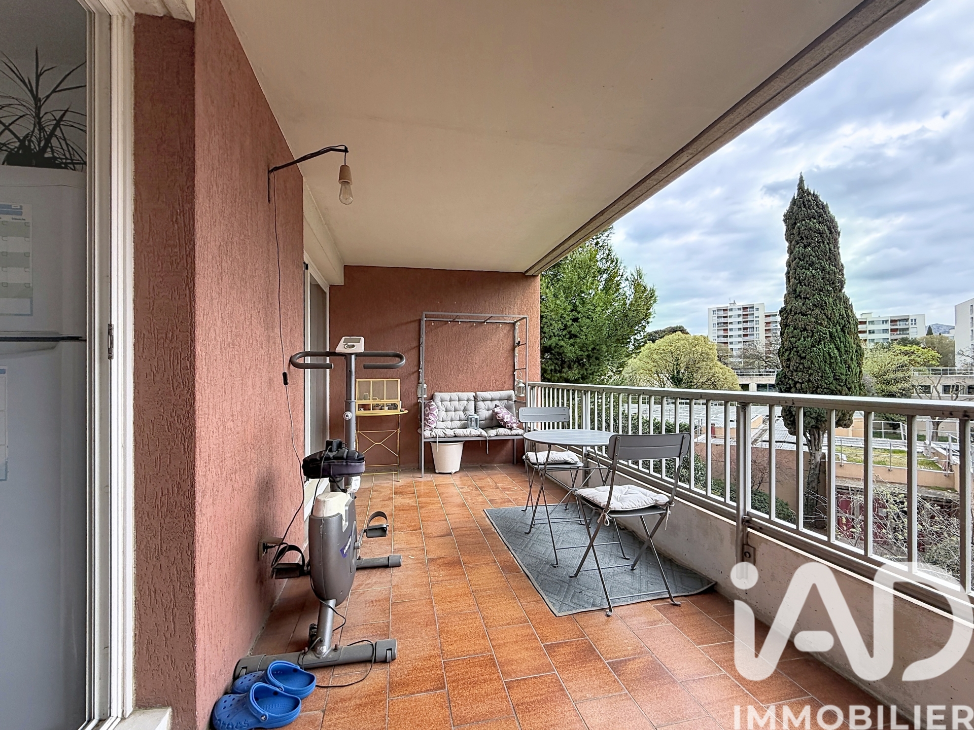 Vente appartement à Marseille (13011) : appartement 4 pièces 86 m² - 1977040 — 2