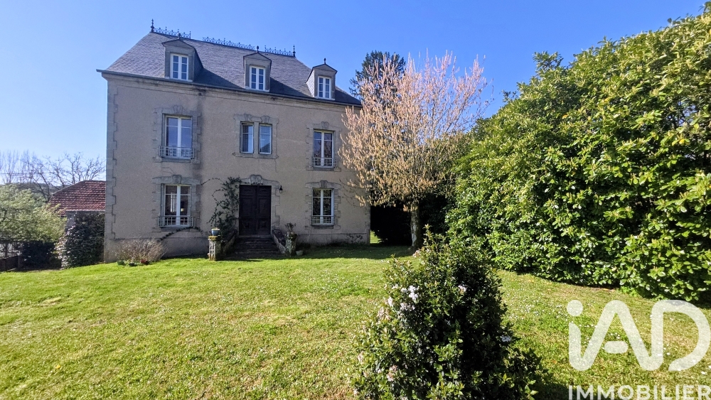Vente Maison de village 8 pièces