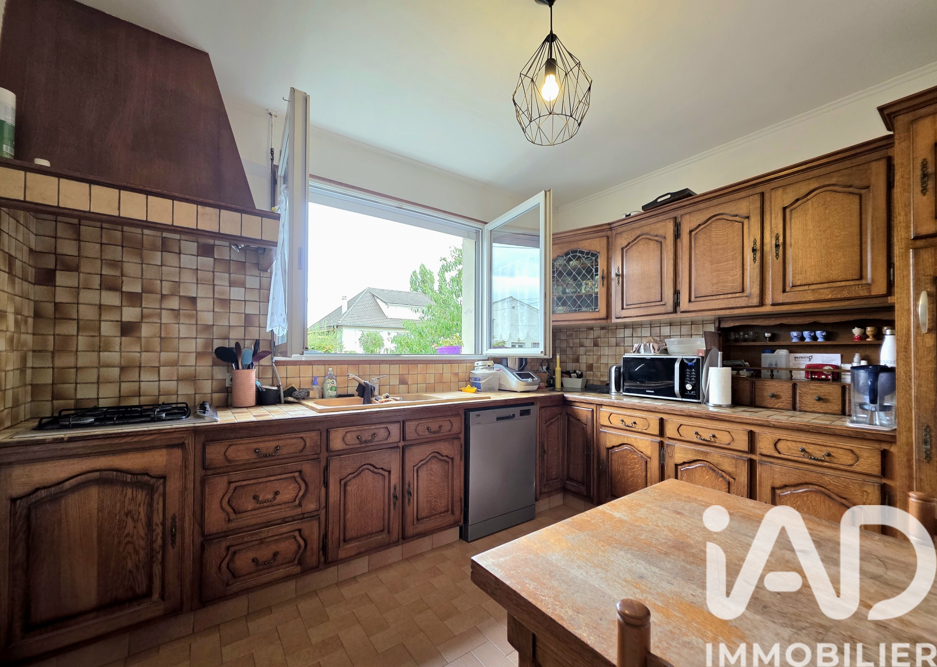 Vente maison à Le Tallud (79200) : pavillon 6 pièces 128 m² — 4