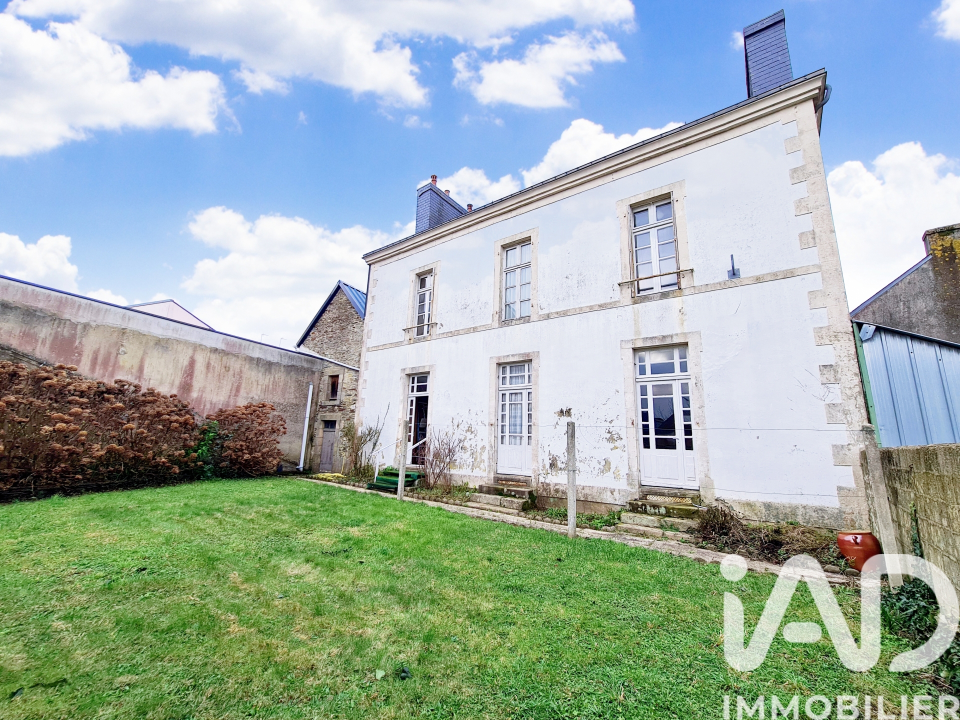 Vente maison à Gourin (56110) : demeure 10 pièces 196 m² — 19