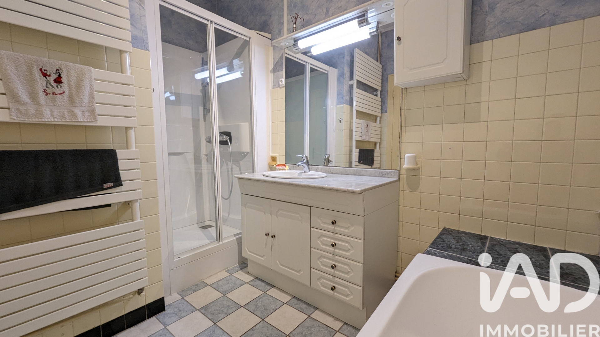 Vente maison à Montendre (17130) : maison de ville 5 pièces 138 m² — 7