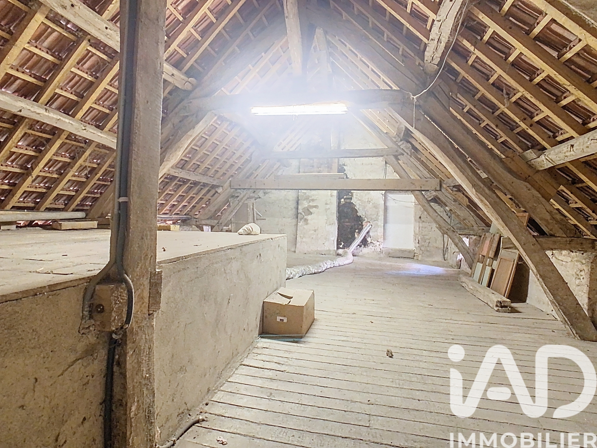 Vente maison à Pleurs (51230) : maison de village 4 pièces 99 m² — 8