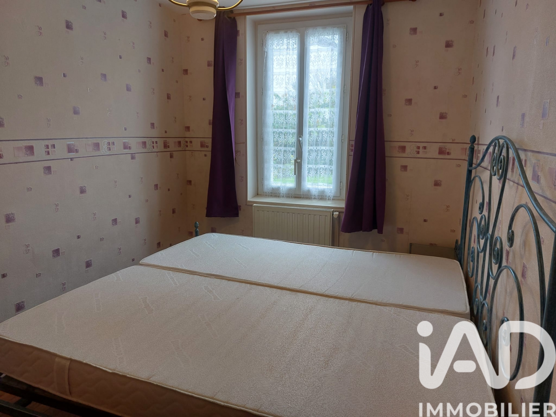 Vente maison à Bézenet (03170) : maison de village 6 pièces 124 m² — 9