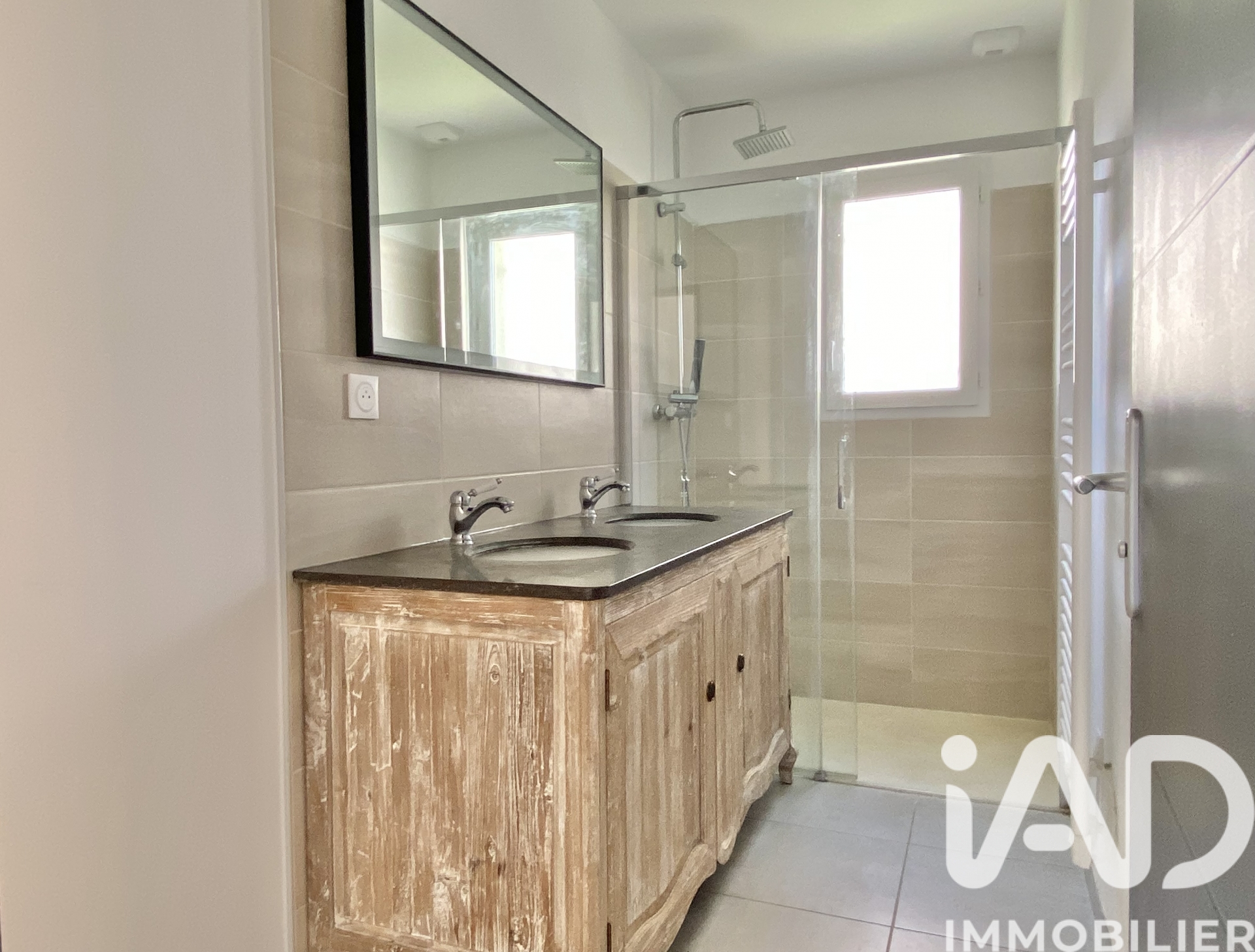 Vente maison à Pourrières (83910) : maison 4 pièces 80 m² — 9