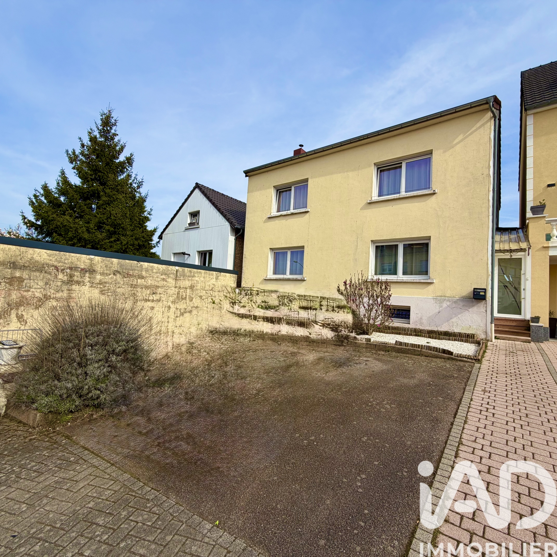 Vente maison à Carling (57490) : maison 6 pièces 157 m² — 2