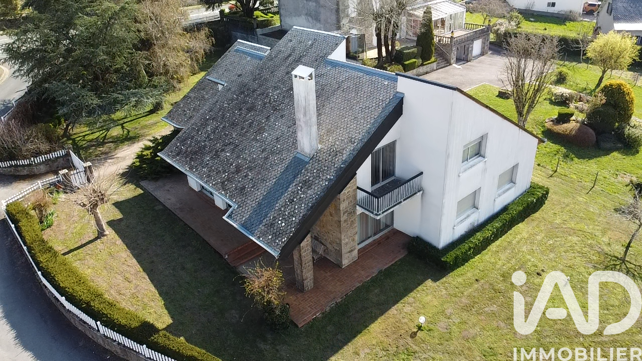 Vente maison à Rieupeyroux (12240) : maison d'architecte 7 pièces 206 m² - 2101421 — 16