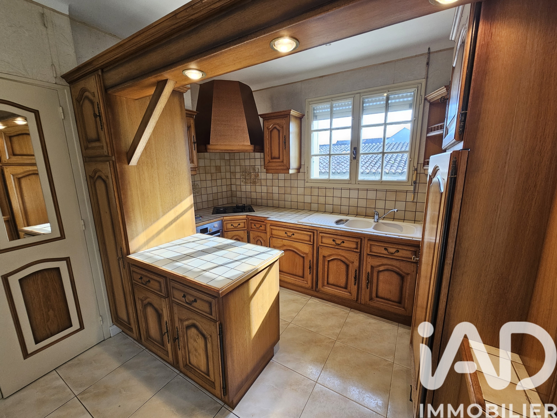 Vente maison à Montréverd (85260) : maison 9 pièces 213 m² — 4