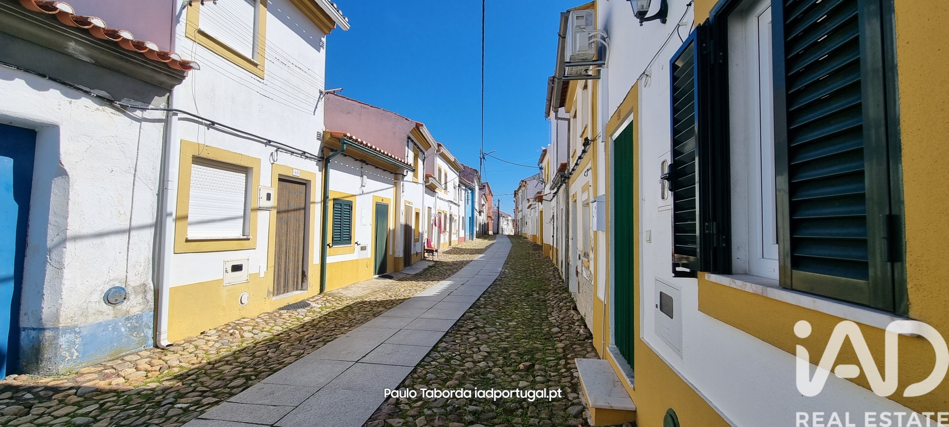 Terraced House em Montalvão