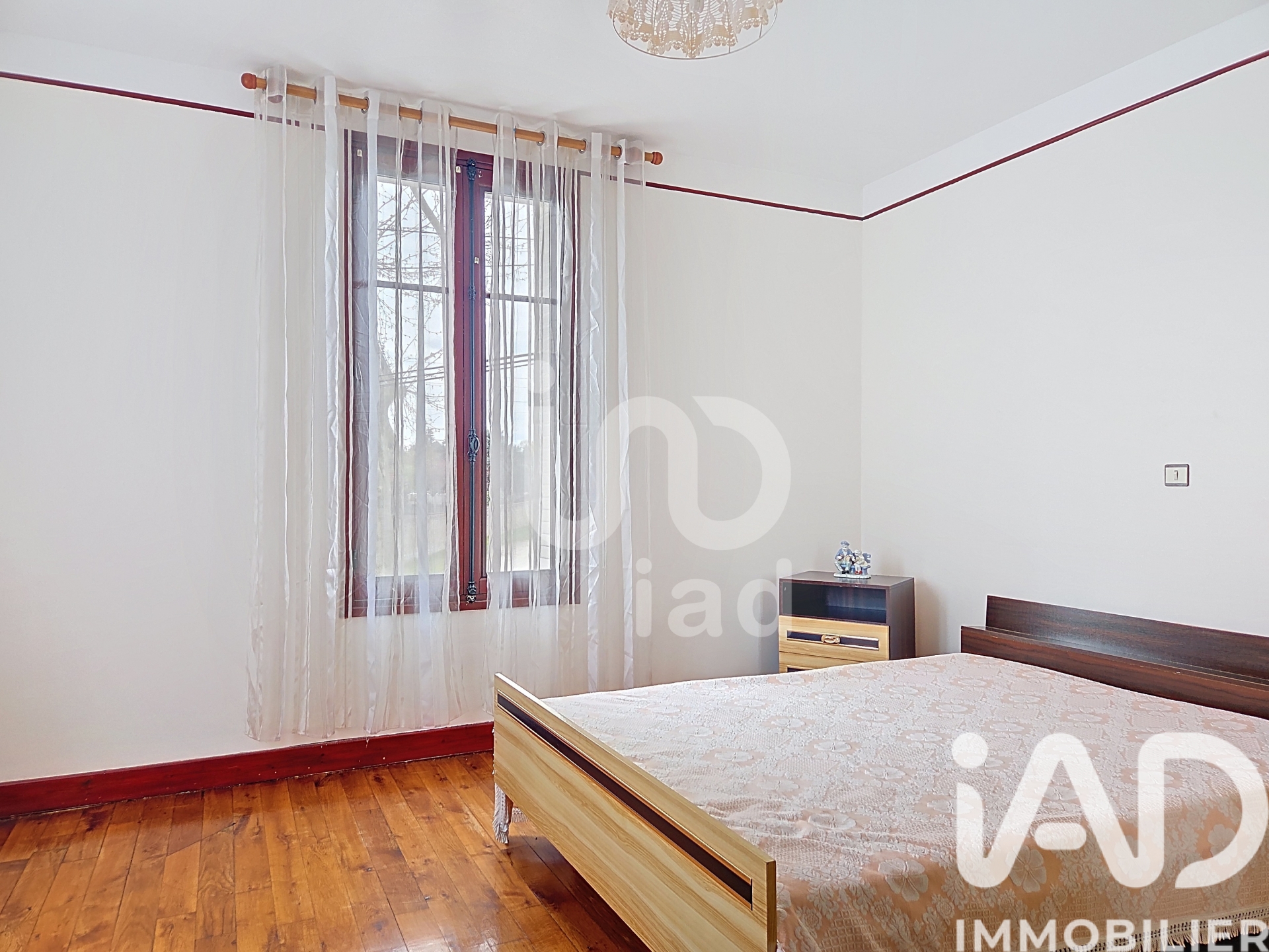 Vente maison à Vierzon (18100) : maison traditionnelle 5 pièces 141 m² — 17