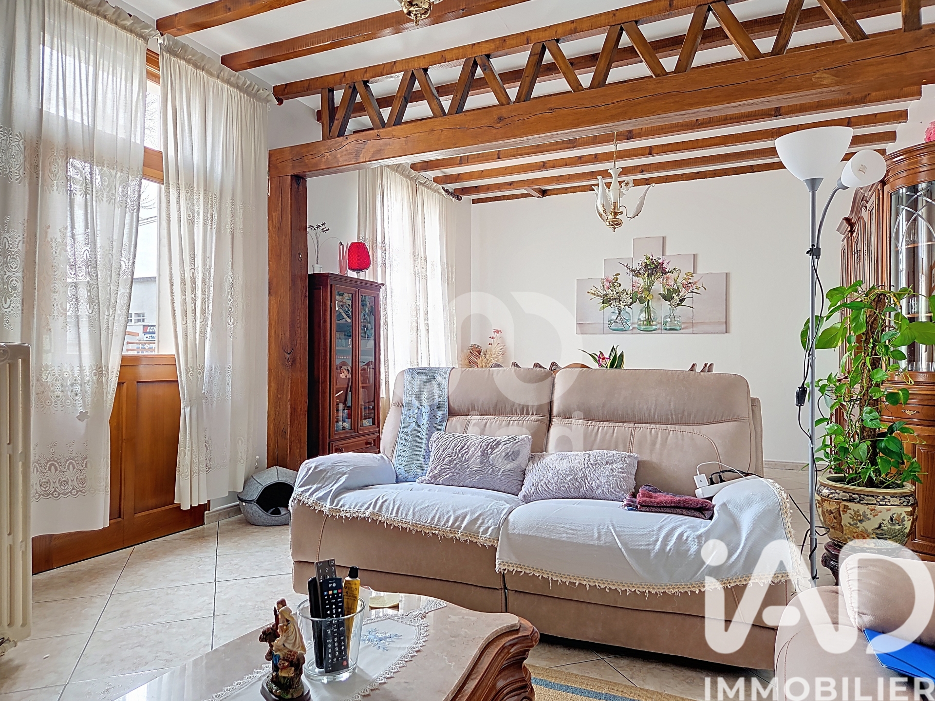 Vente maison à Vierzon (18100) : maison traditionnelle 5 pièces 141 m² — 8