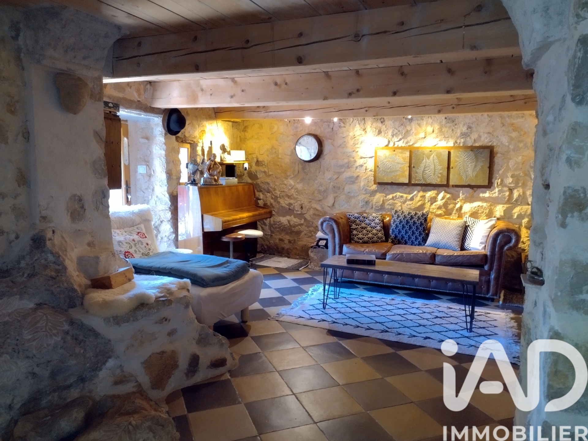Vente maison à Bargemon (83830) : maison 4 pièces 100 m² — 9
