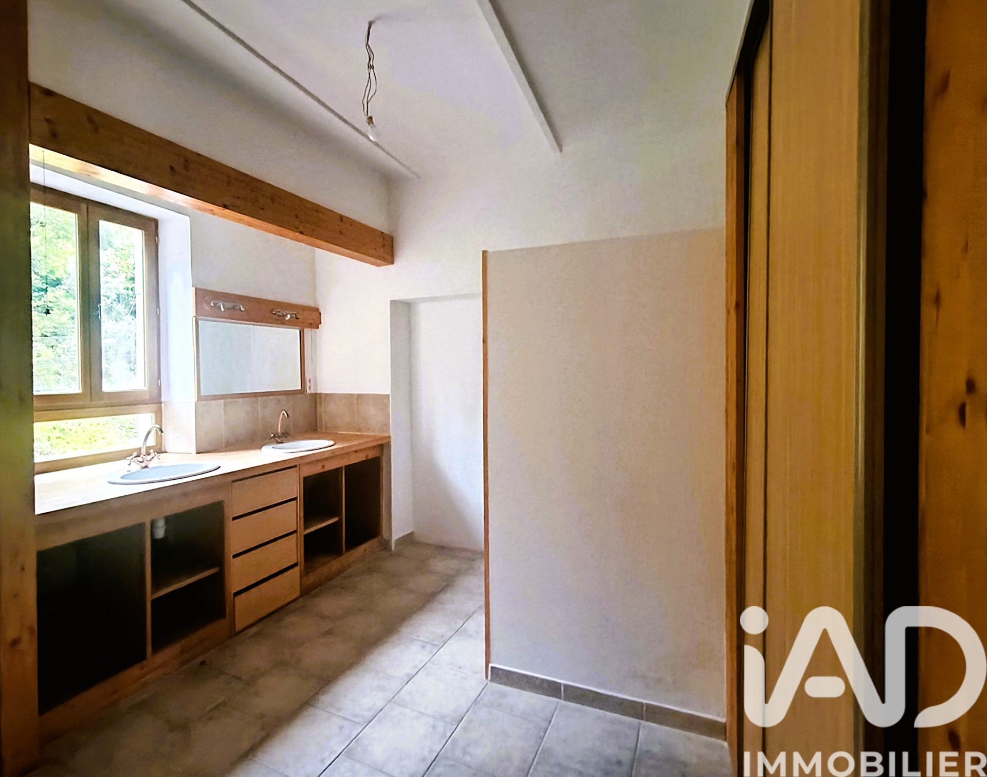 Vente maison à Les Assions (07140) : maison de village 6 pièces 192 m² — 9