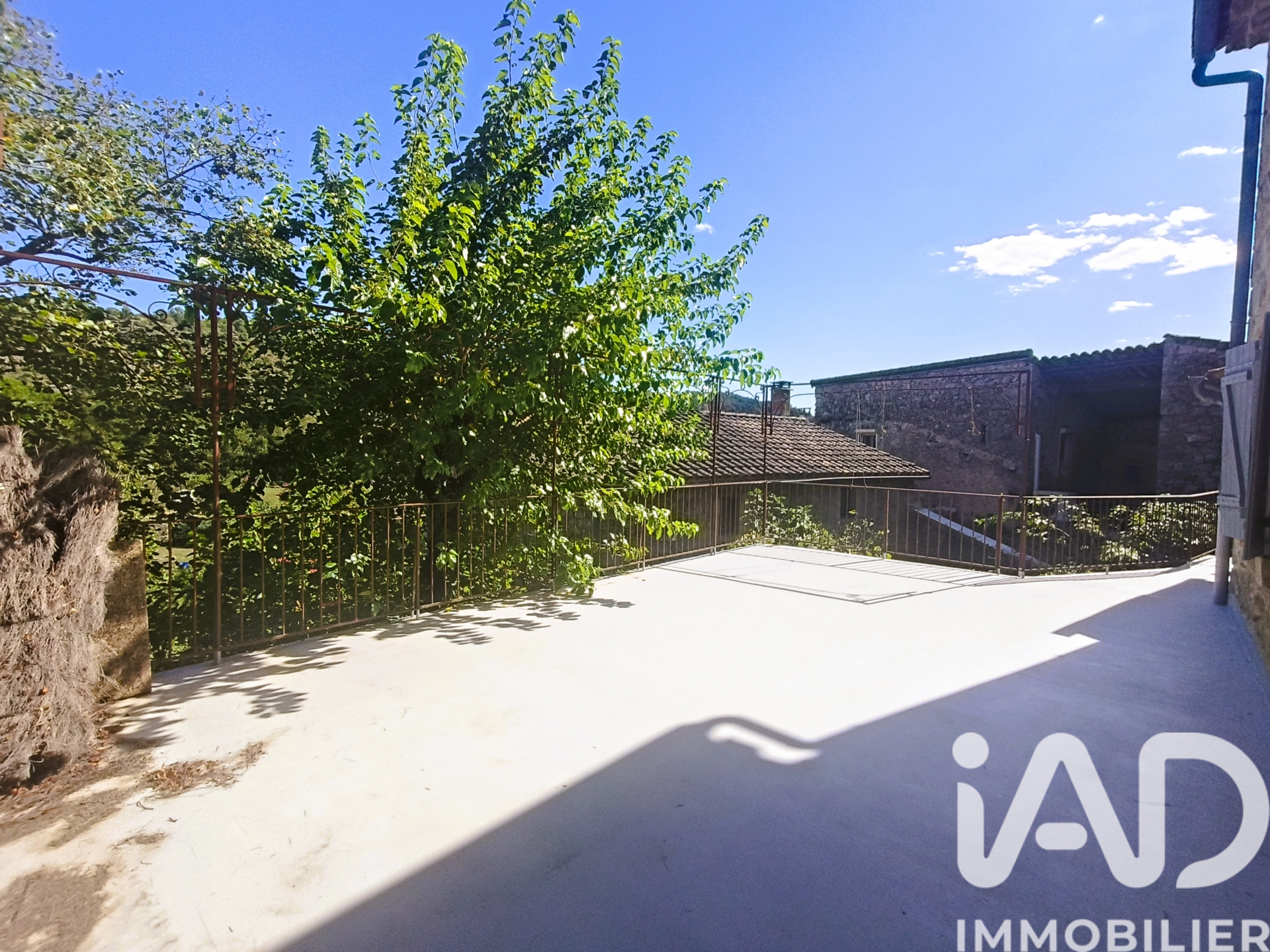 Vente maison à Les Assions (07140) : maison de village 6 pièces 192 m² — 18