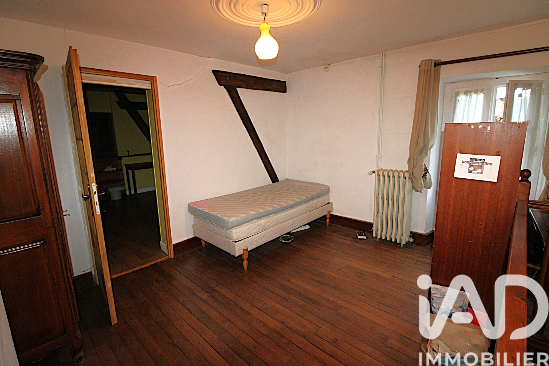Vente maison à Bourganeuf (23400) : maison de village 8 pièces 156 m² — 12