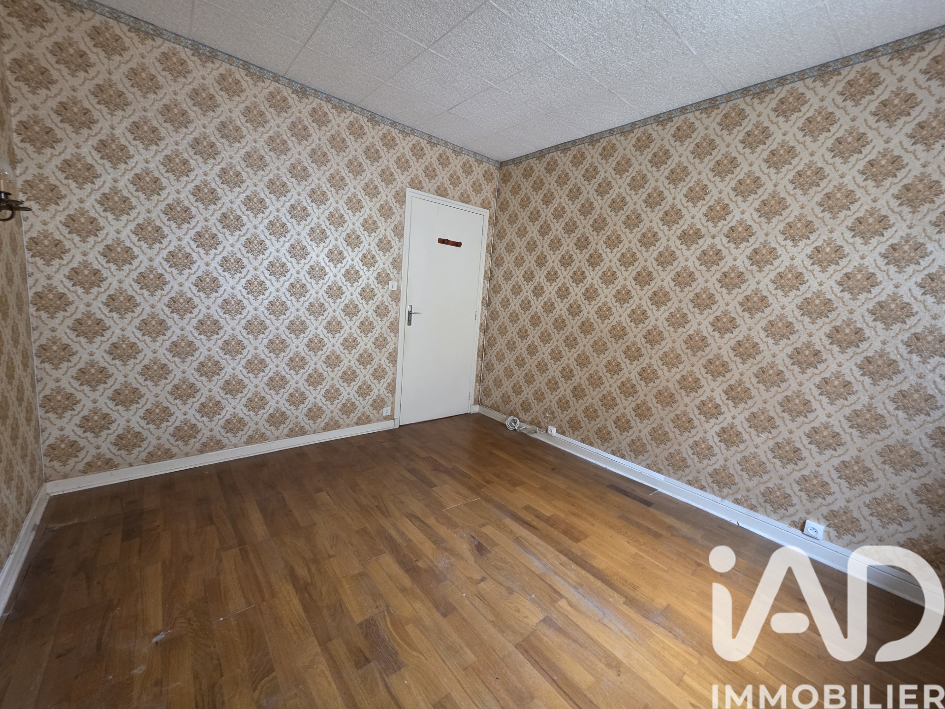 Vente maison à Vichy (03200) : maison 8 pièces 127 m² — 13