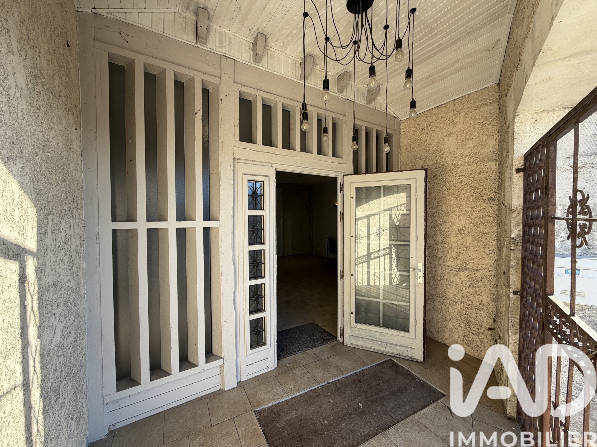 Vente maison à Jarnac (16200) : maison de ville 5 pièces 135 m² — 12