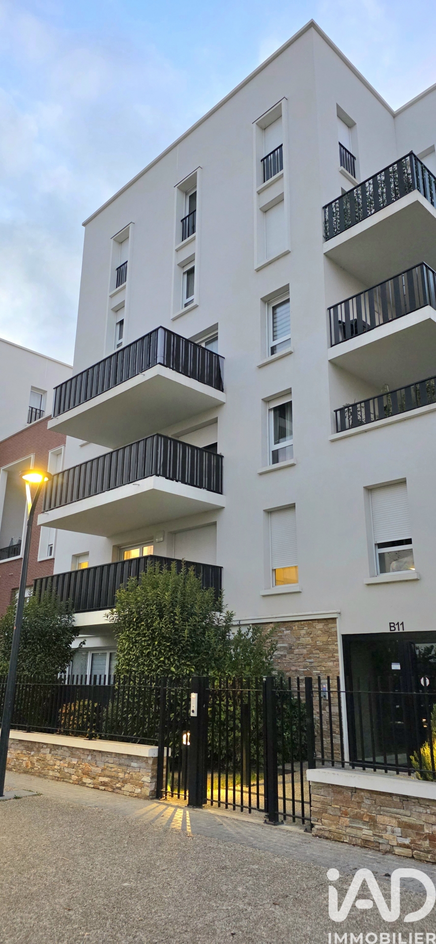 Vente appartement à Poissy (78300) : appartement 3 pièces 66 m² - 1991029 — 4