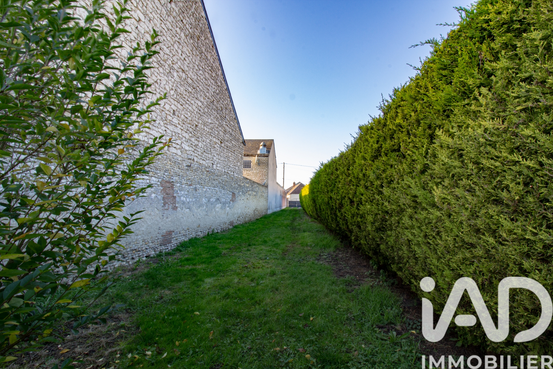 Vente maison à Corbeilles (45490) : maison 5 pièces 142 m² — 16