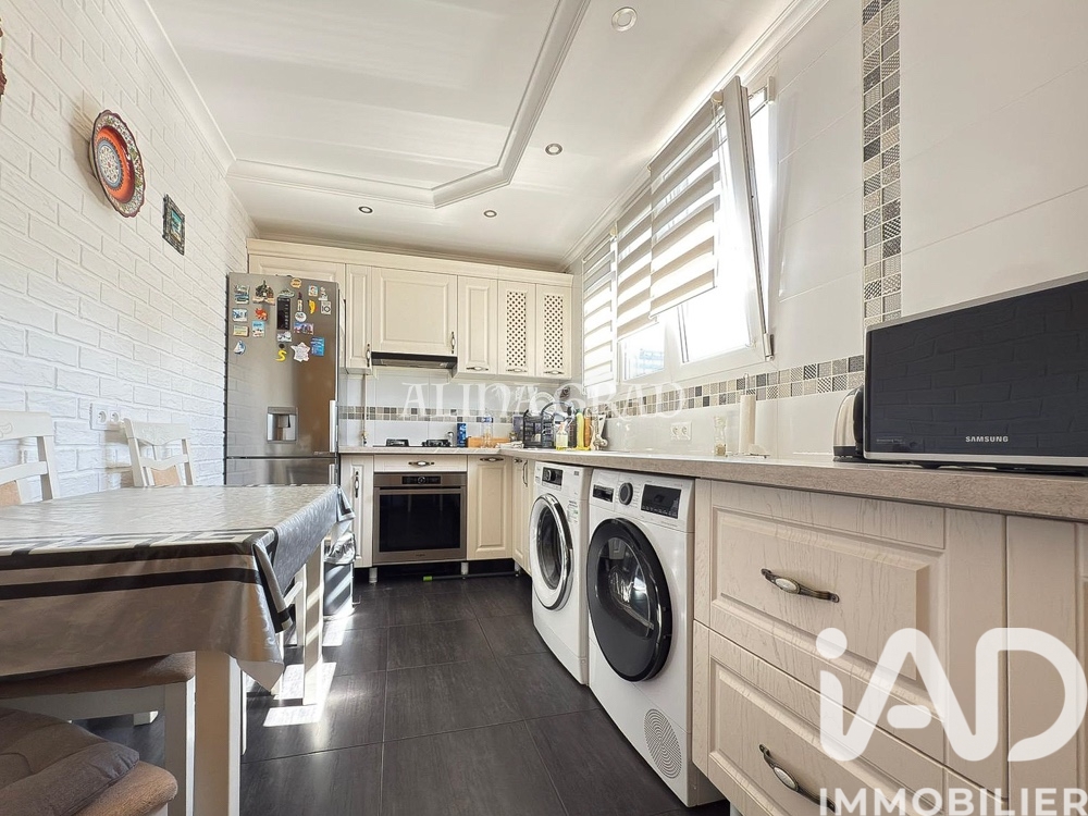 Vente appartement à Rosny-sous-Bois (93110) : appartement 4 pièces 88 m² - 1991150 — 13