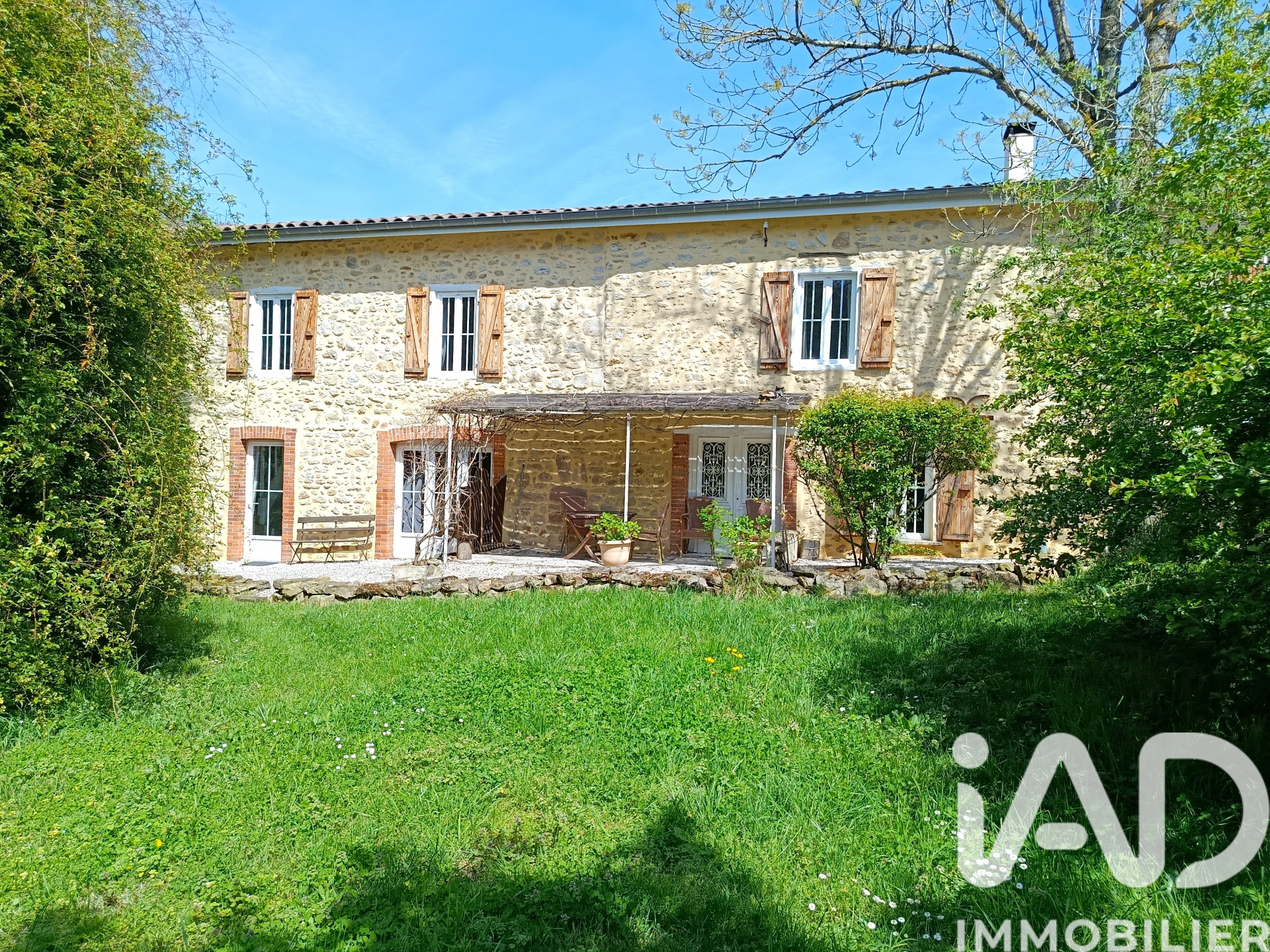 Vente Maison de campagne 9 pièces