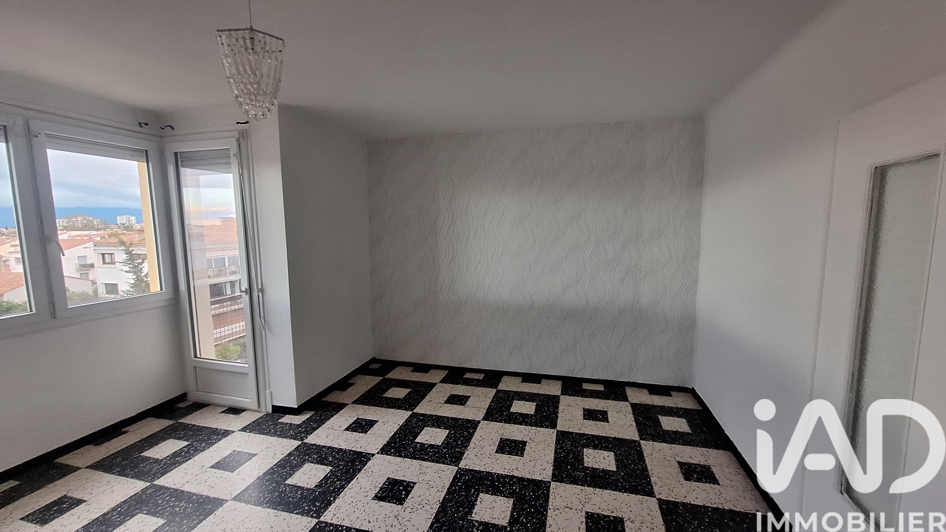 Vente appartement à Perpignan (66100) : appartement 5 pièces 84 m² - 1988726 — 2