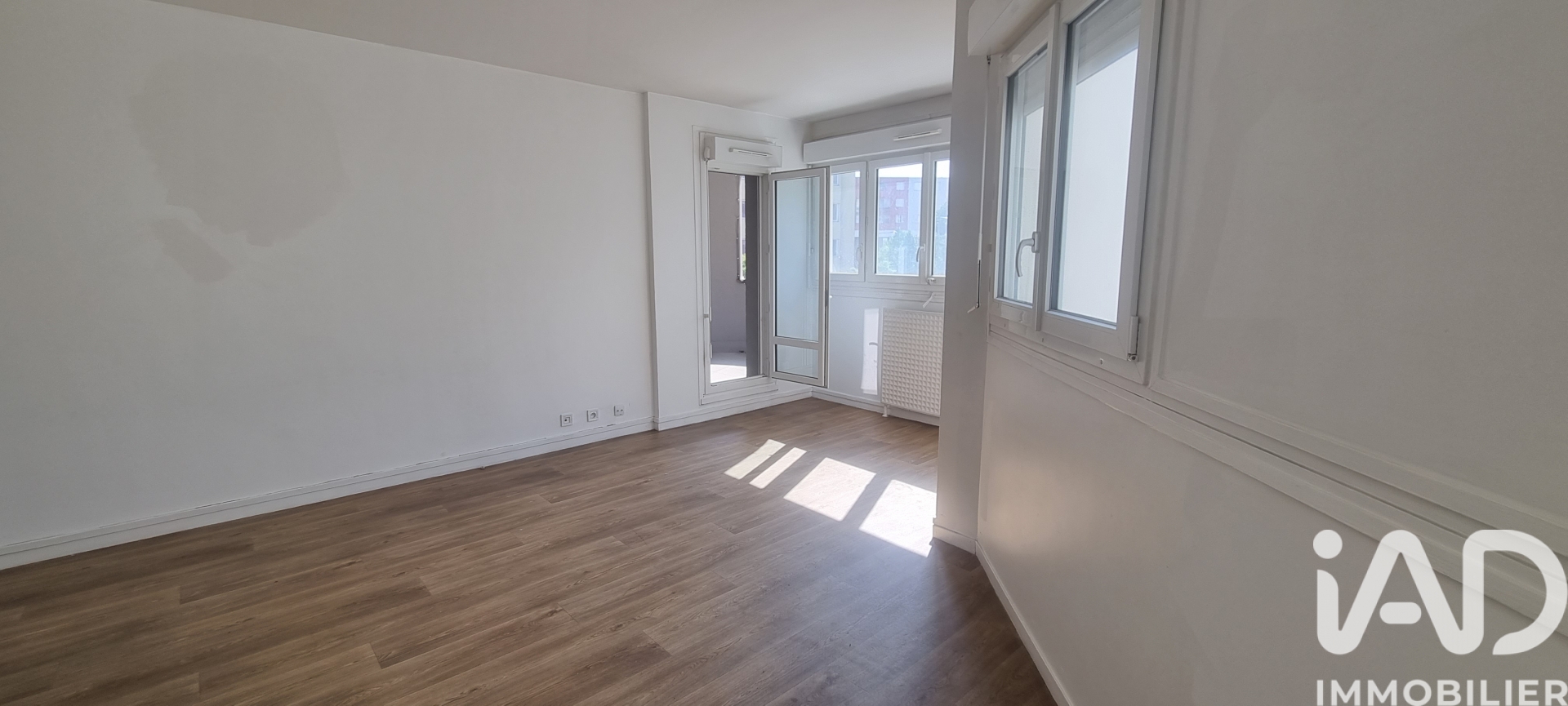 Vente appartement à Sevran (93270) : appartement 2 pièces 51 m² — 11