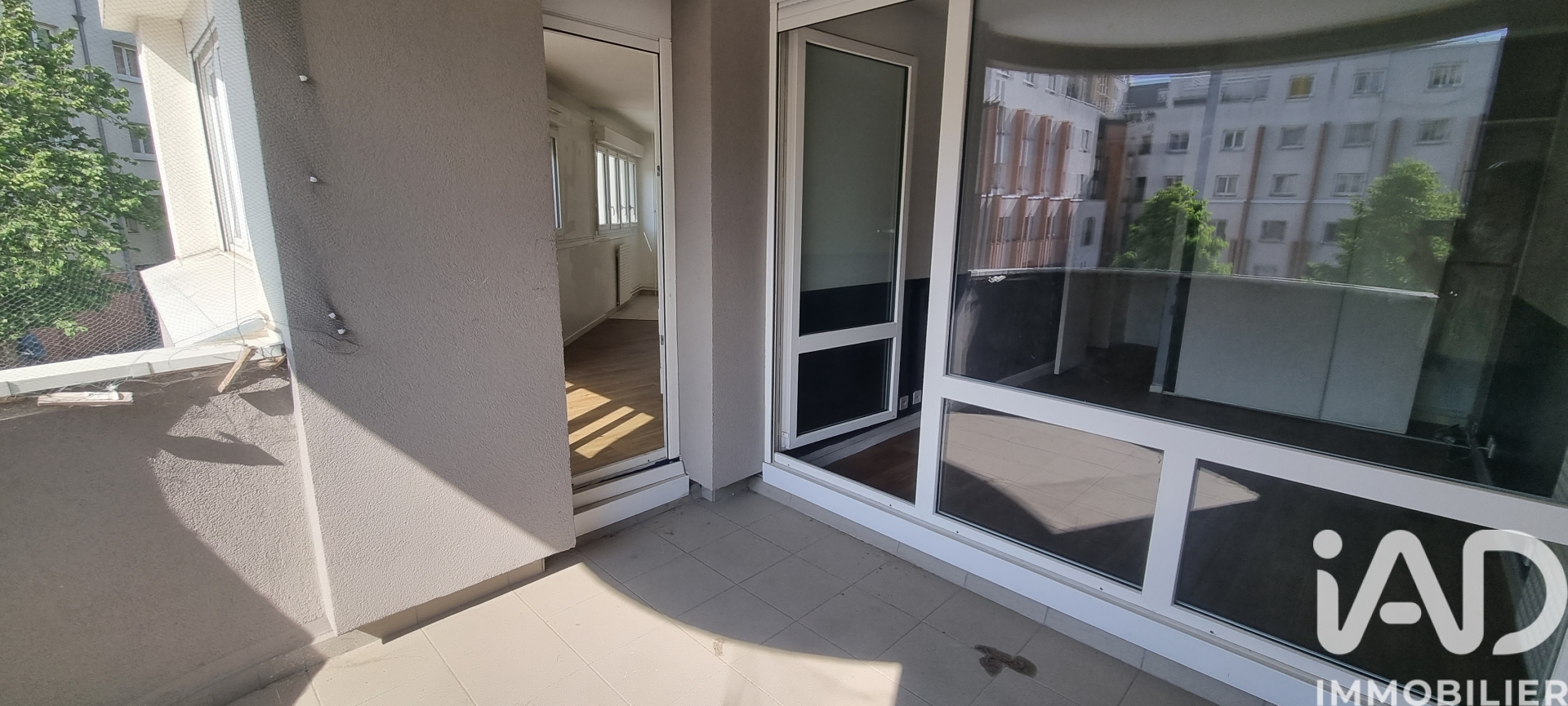 Vente appartement à Sevran (93270) : appartement 2 pièces 51 m² — 10