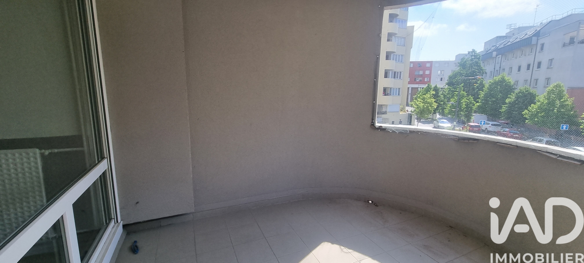 Vente appartement à Sevran (93270) : appartement 2 pièces 51 m² — 9