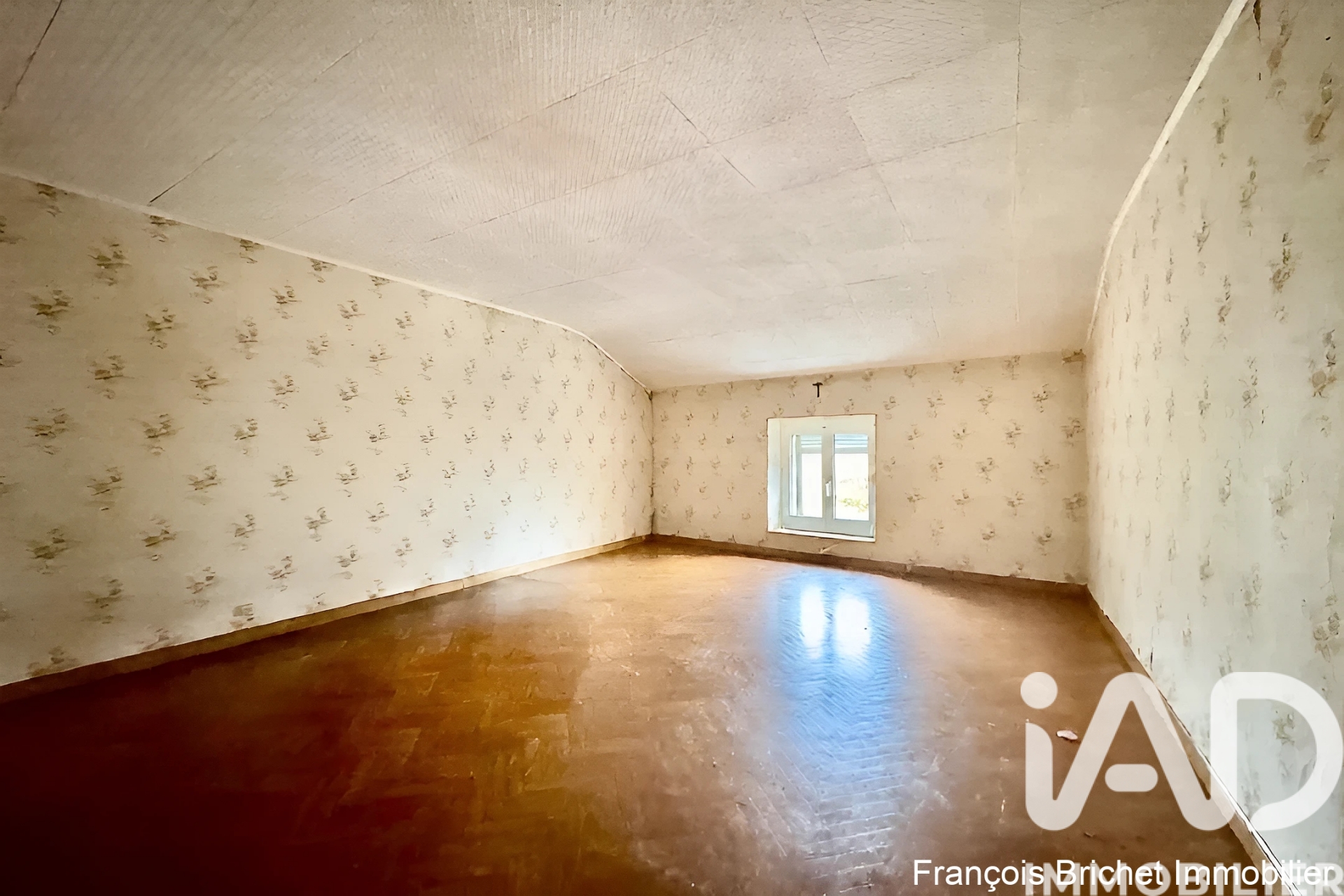 Vente maison à Monthermé (08800) : maison de village 6 pièces 129 m² — 8