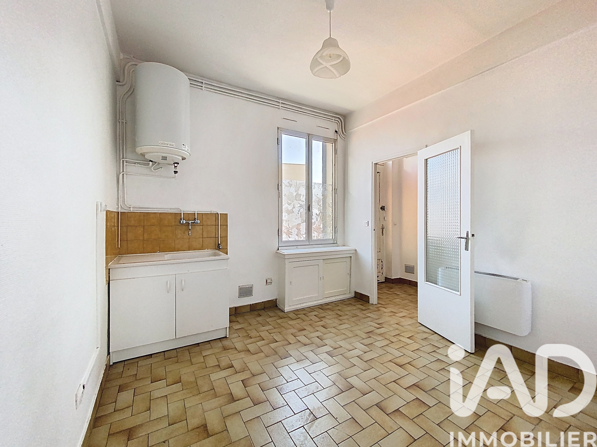 Vente appartement à Décines-Charpieu (69150) : appartement 2 pièces 40 m² - 1981999 — 4