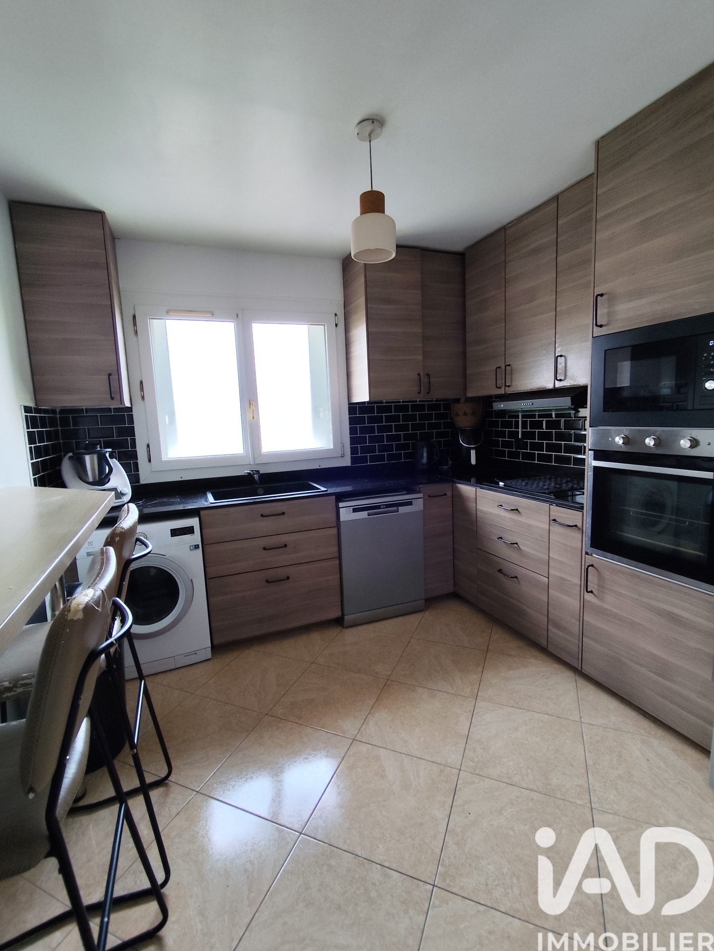 Vente appartement à Écouen (95440) : appartement 4 pièces 78 m² - 1991937 — 4