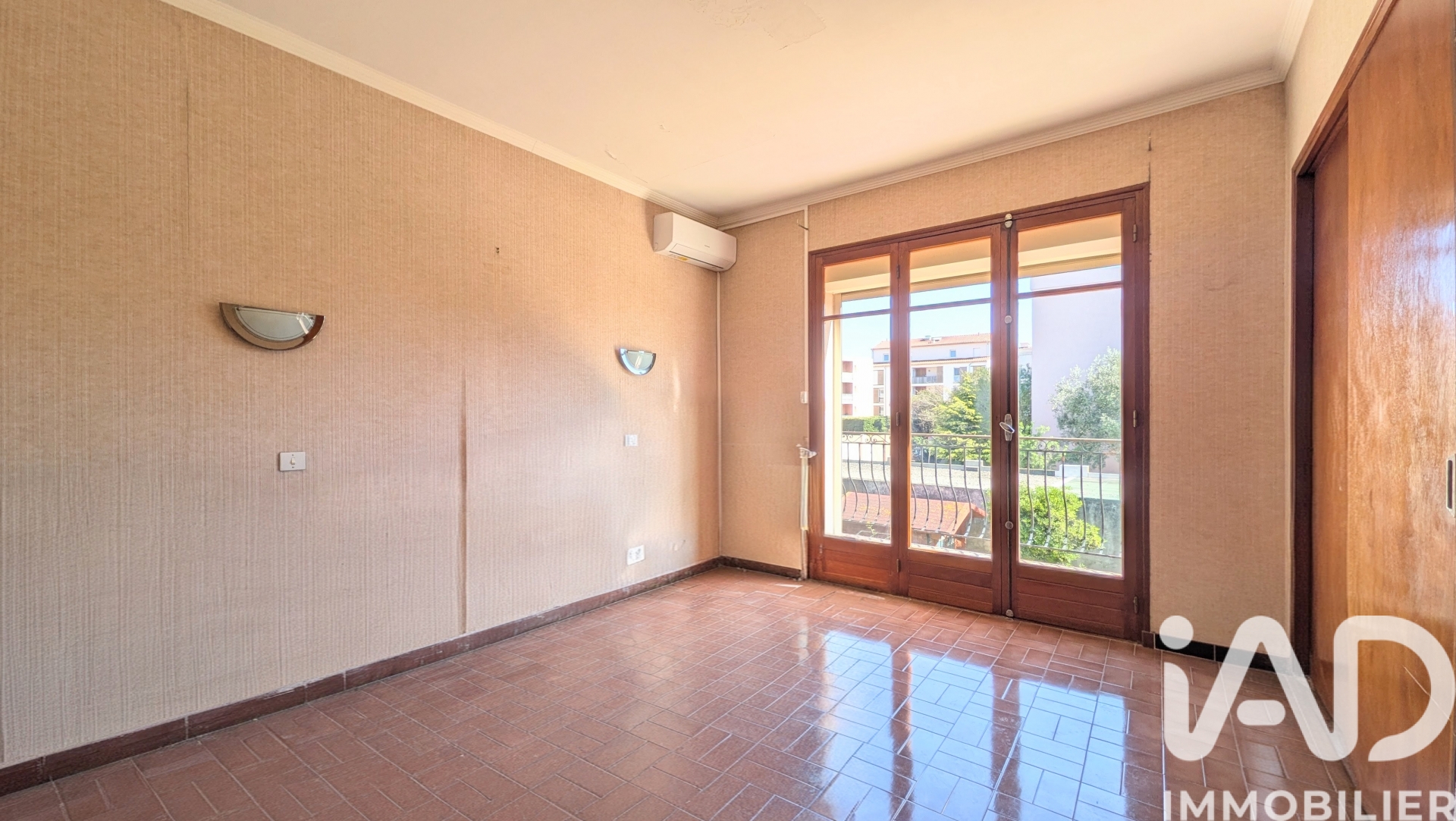 Vente maison à La Crau (83260) : maison 6 pièces 207 m² - 1993289 — 10